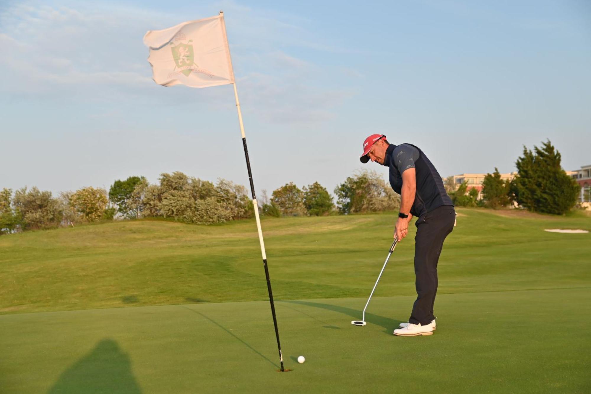 Blacksearama Golf & Villas Baltsjik Eksteriør bilde
