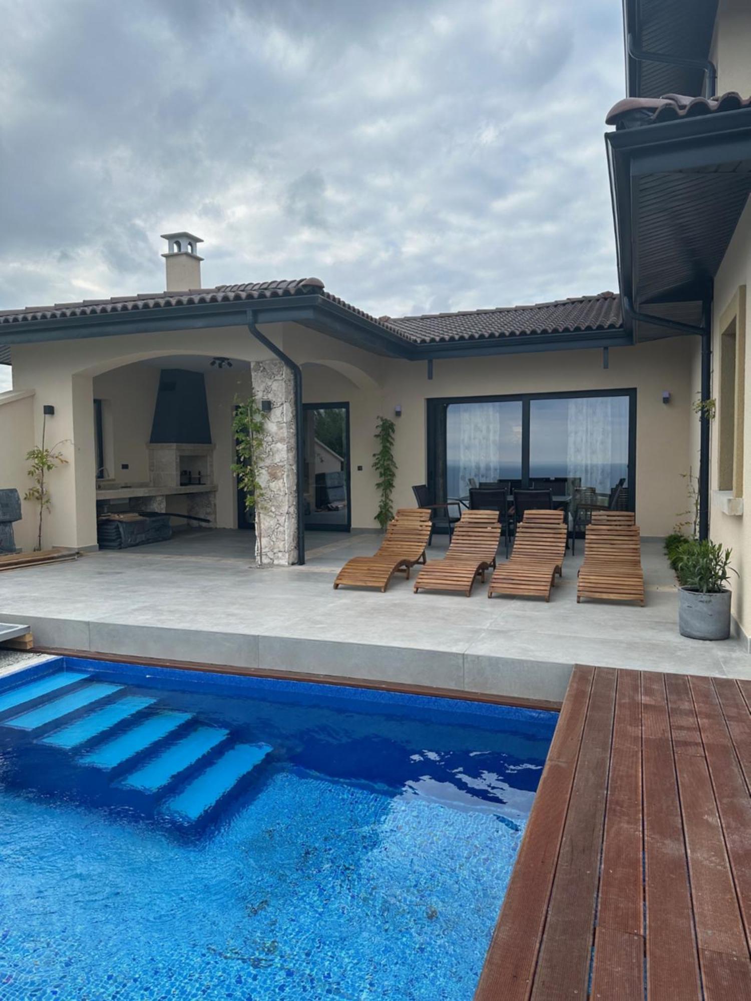 Blacksearama Golf & Villas Baltsjik Eksteriør bilde