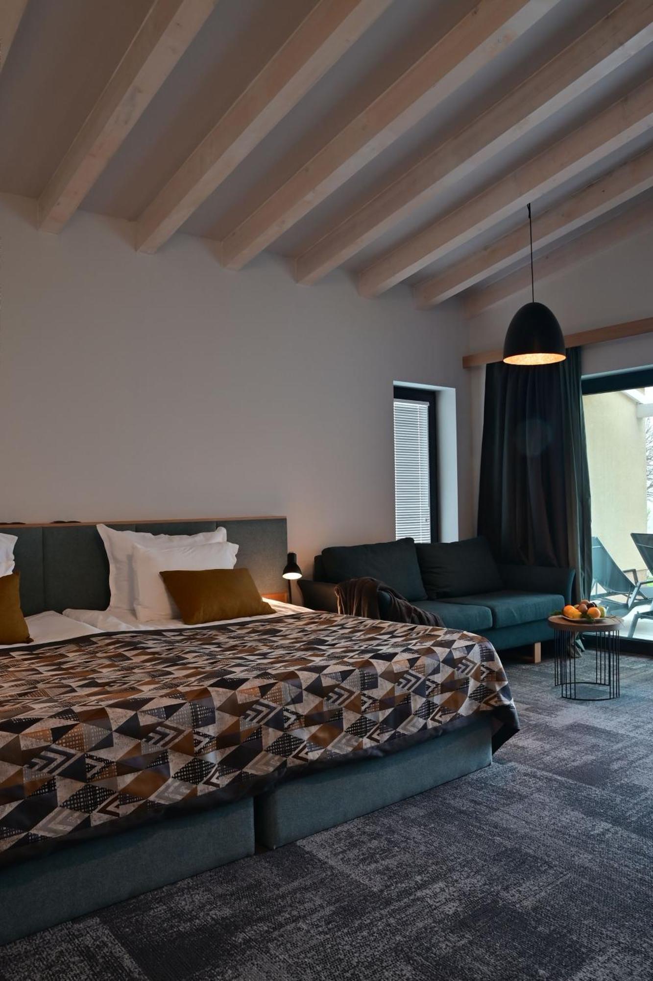 Blacksearama Golf & Villas Baltsjik Eksteriør bilde