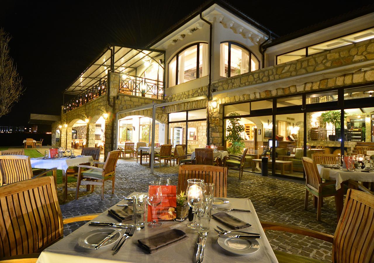 Blacksearama Golf & Villas Baltsjik Eksteriør bilde